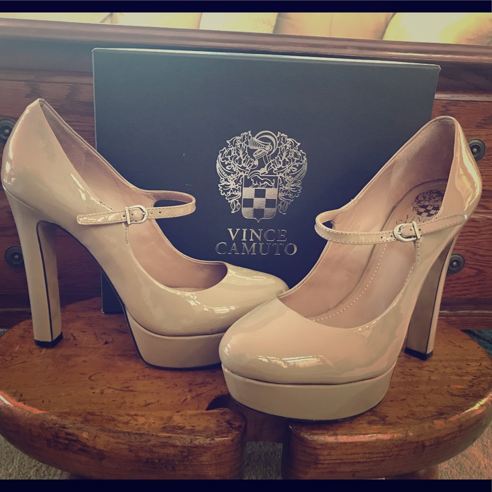 Vince Camuto ‘Jasper’ Mary Jane pump sz 9
